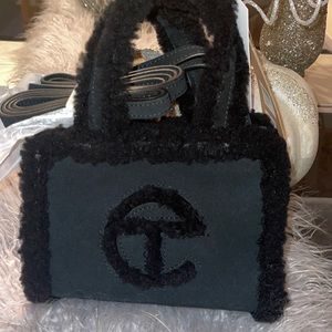 Teflar ugg bag
